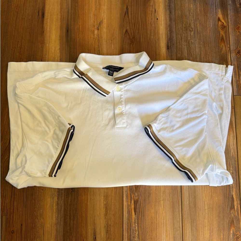Banana Republic White Polo Shirt with Black Trim - Picture 5 of 6